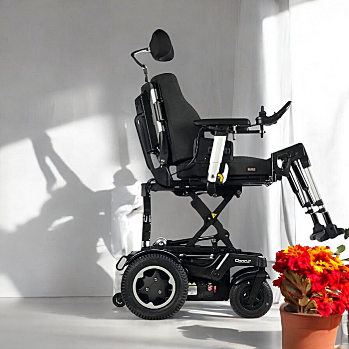 QUICKIE Q500 R Akülü Sandalye 
