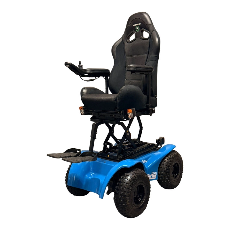 4x4 Akülü Sandalye Magic Mobility Extreme X8