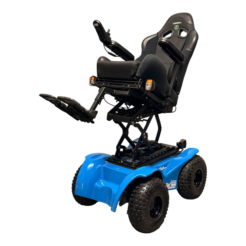 4x4 Akülü Sandalye Magic Mobility Extreme X8