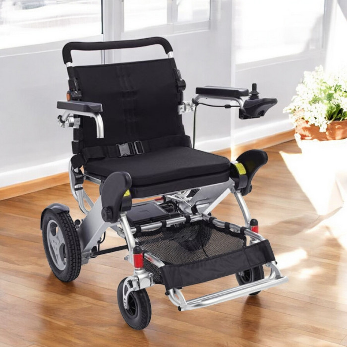 Poylin P209 Small Katlanabilir Hafif Lityum Akülü Sandalye