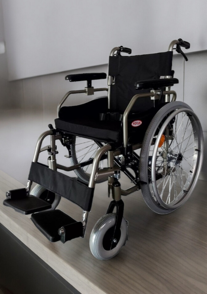 Poylin P967 Alüminyum Hafif Tekerlekli Sandalye