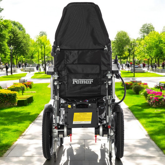 RÖMER R104 Sırtı Yatarlı Akülü Tekerlekli Sandalye