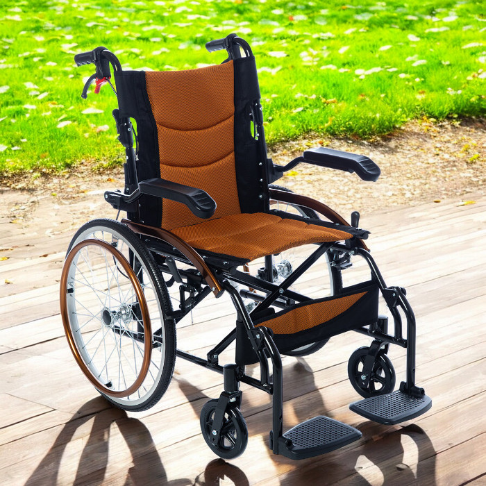 RÖMER R211 Hafif Manuel Tekerlekli Sandalye