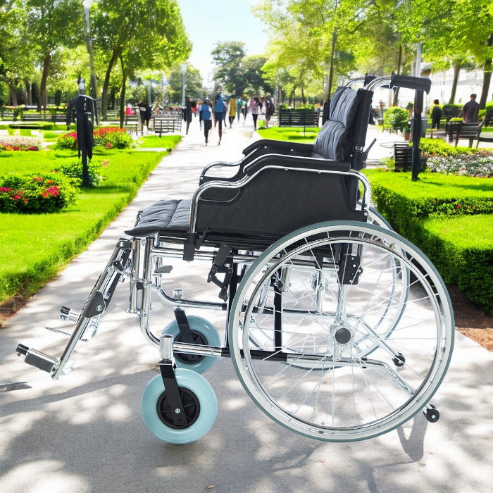 RÖMER R251 Geniş Beden Manuel Tekerlekli Sandalye