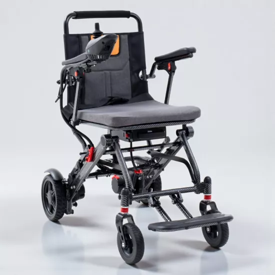 Poylin P198 Hafif Akülü Tekerlekli Sandalye