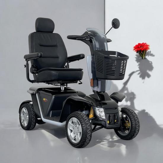 Pride Colt Executive 4 Tekerlekli Engelli Scooter 